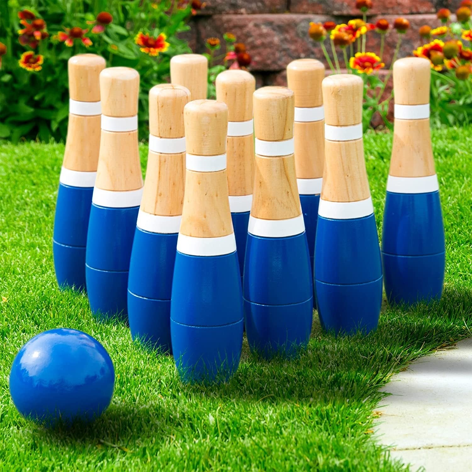 13 - Piece Wood Bowling Set - Indoor/Outdoor Bowling Game for Adults and Kids - I Love 💕