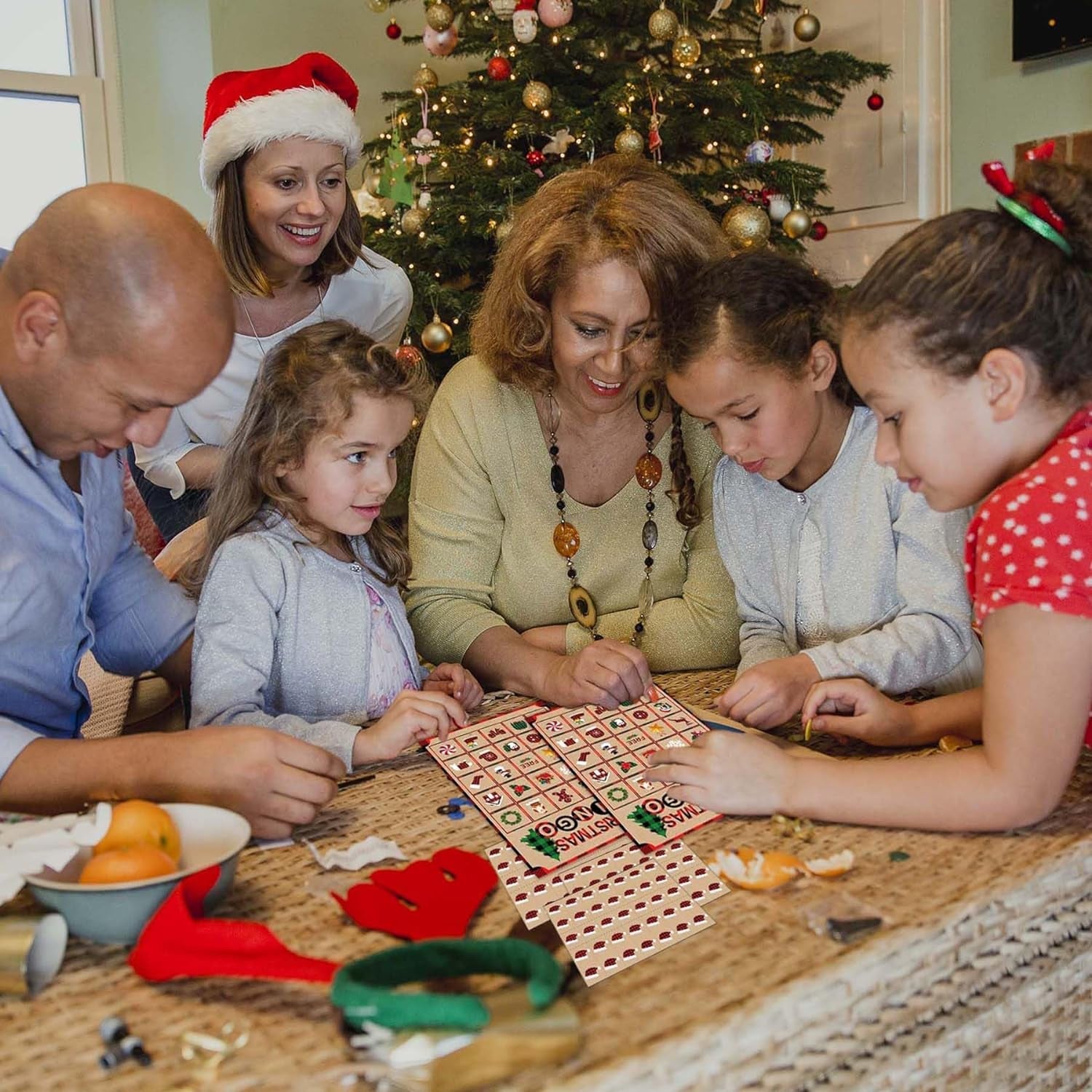 Christmas Bingo Cards Games - Christmas Crafts for Kids - Winter Holiday Activities for Family Large Group Classroom - The Toy Base