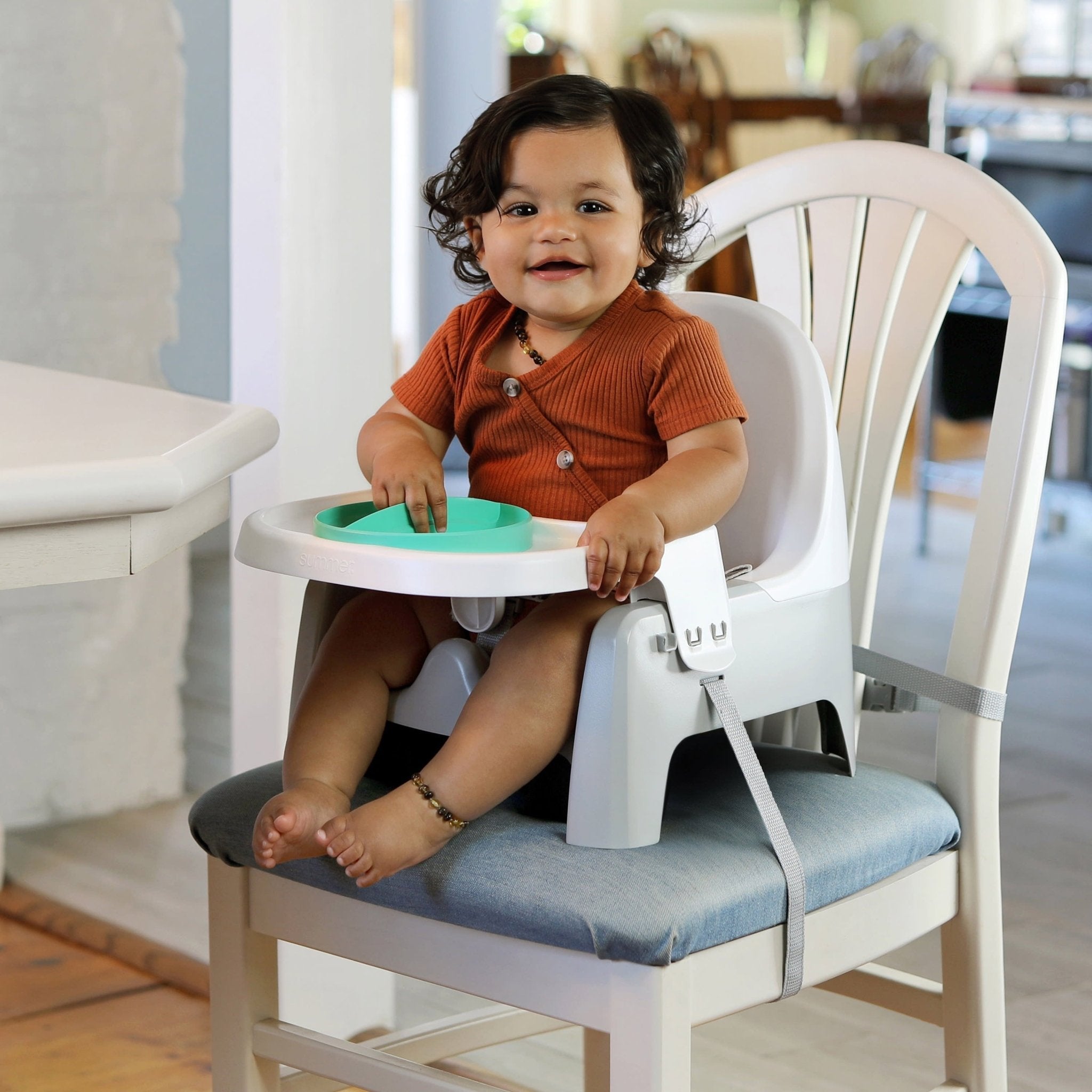 Deluxe Learn - To - Dine Feeding Seat, for Ages 6 Months - 3 Years - Orange & Teal - I Love 💕