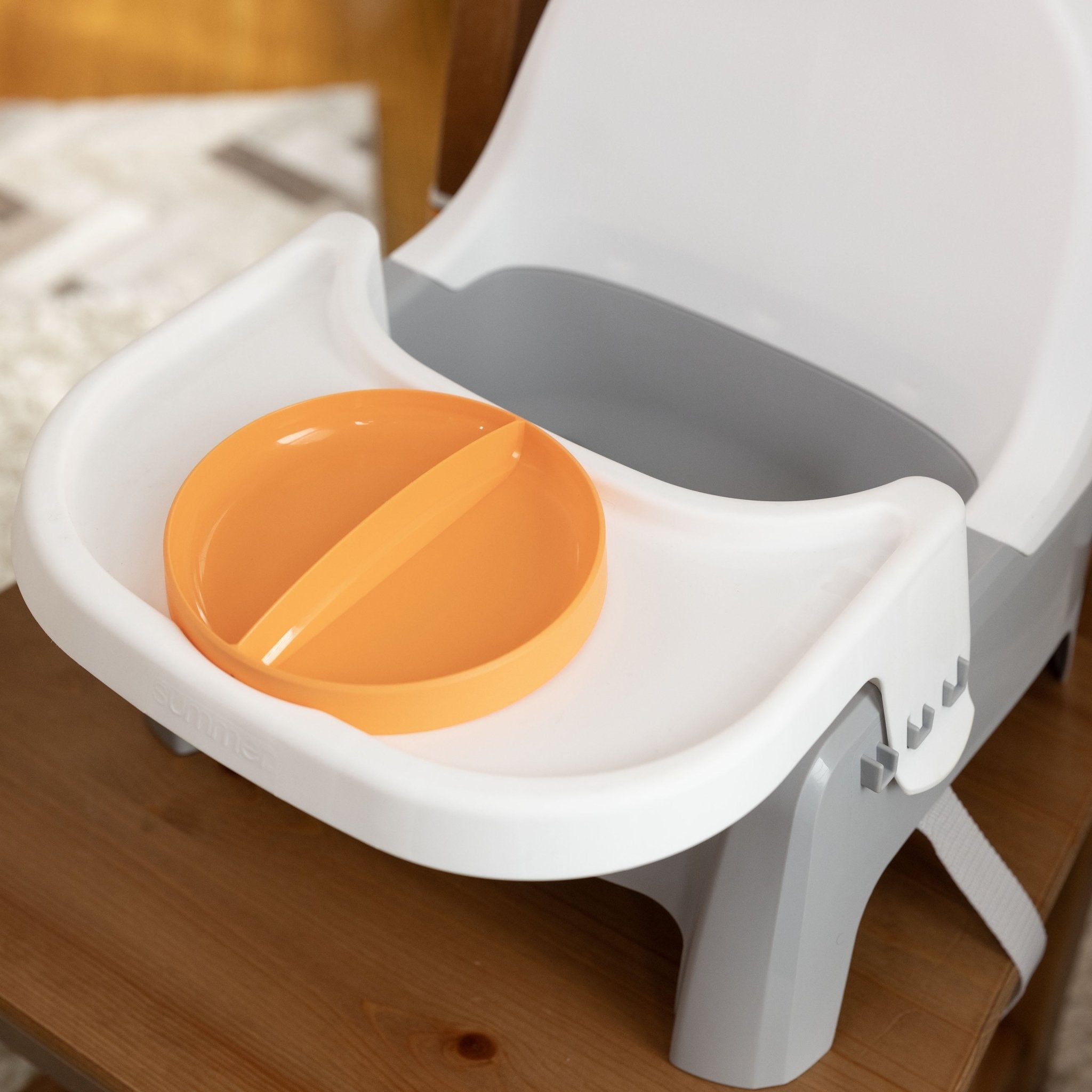 Deluxe Learn - To - Dine Feeding Seat, for Ages 6 Months - 3 Years - Orange & Teal - I Love 💕