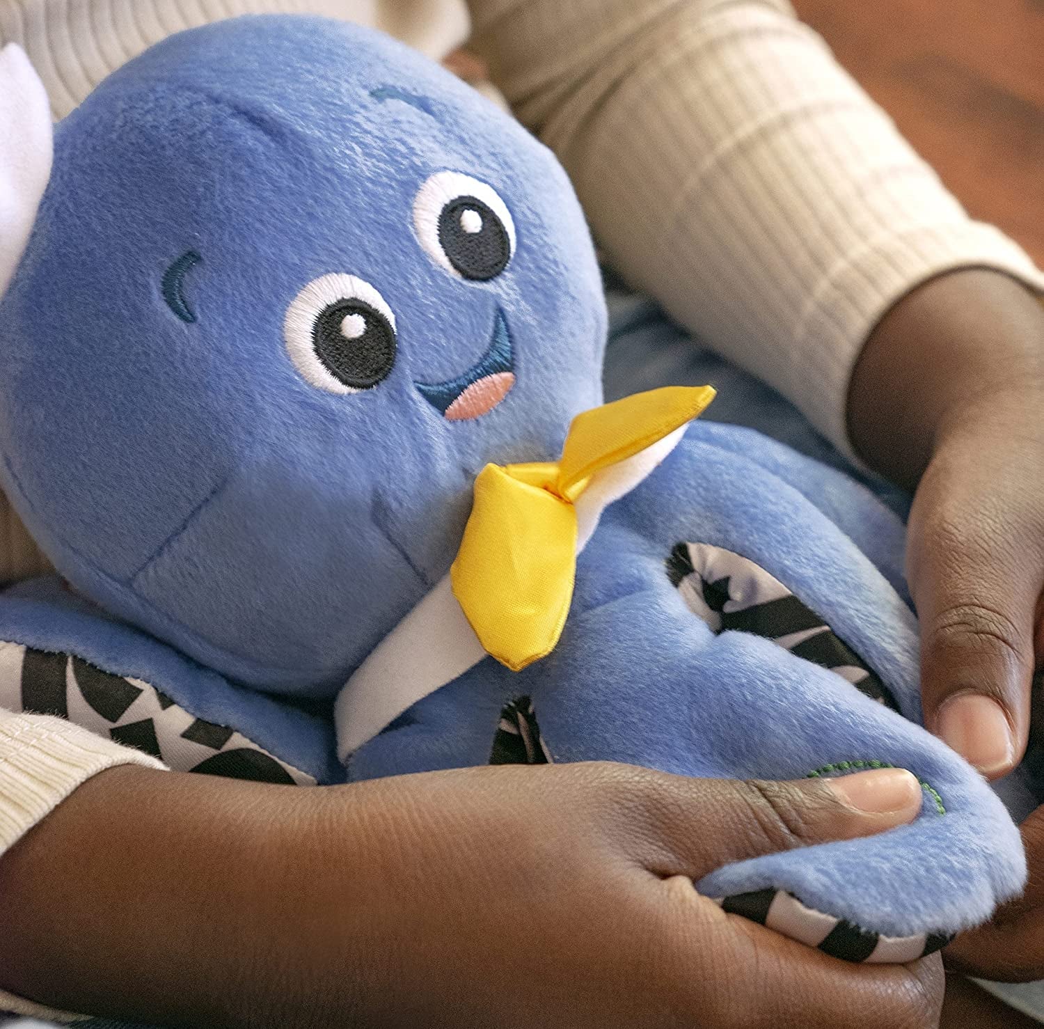 Octoplush Musical Huggable Stuffed Animal Plush Toy, Learn Colors in 3 Languages, Blue, 11" Age 3 Month and Up, - The Toy Base